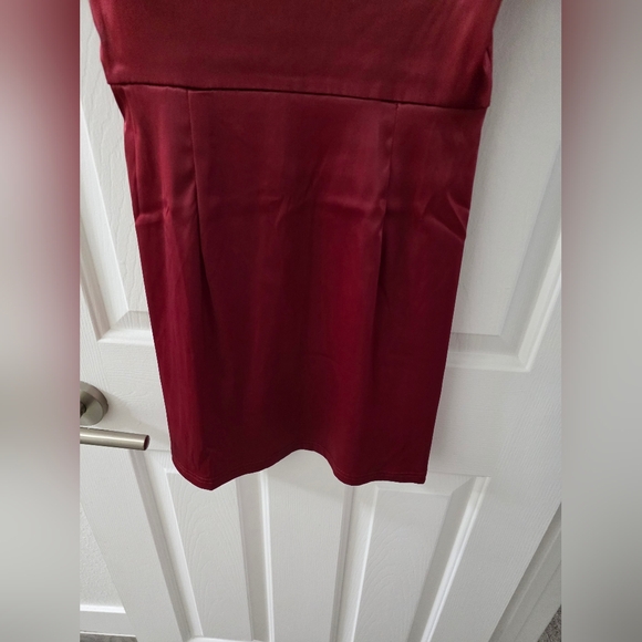 Guess Dre Bustier Dress - Picture 3 of 9